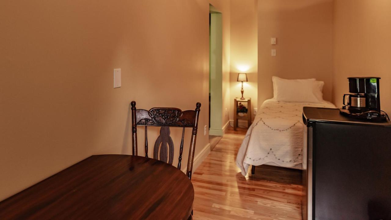 קמורסקה Auberge Akamaraska מראה חיצוני תמונה
