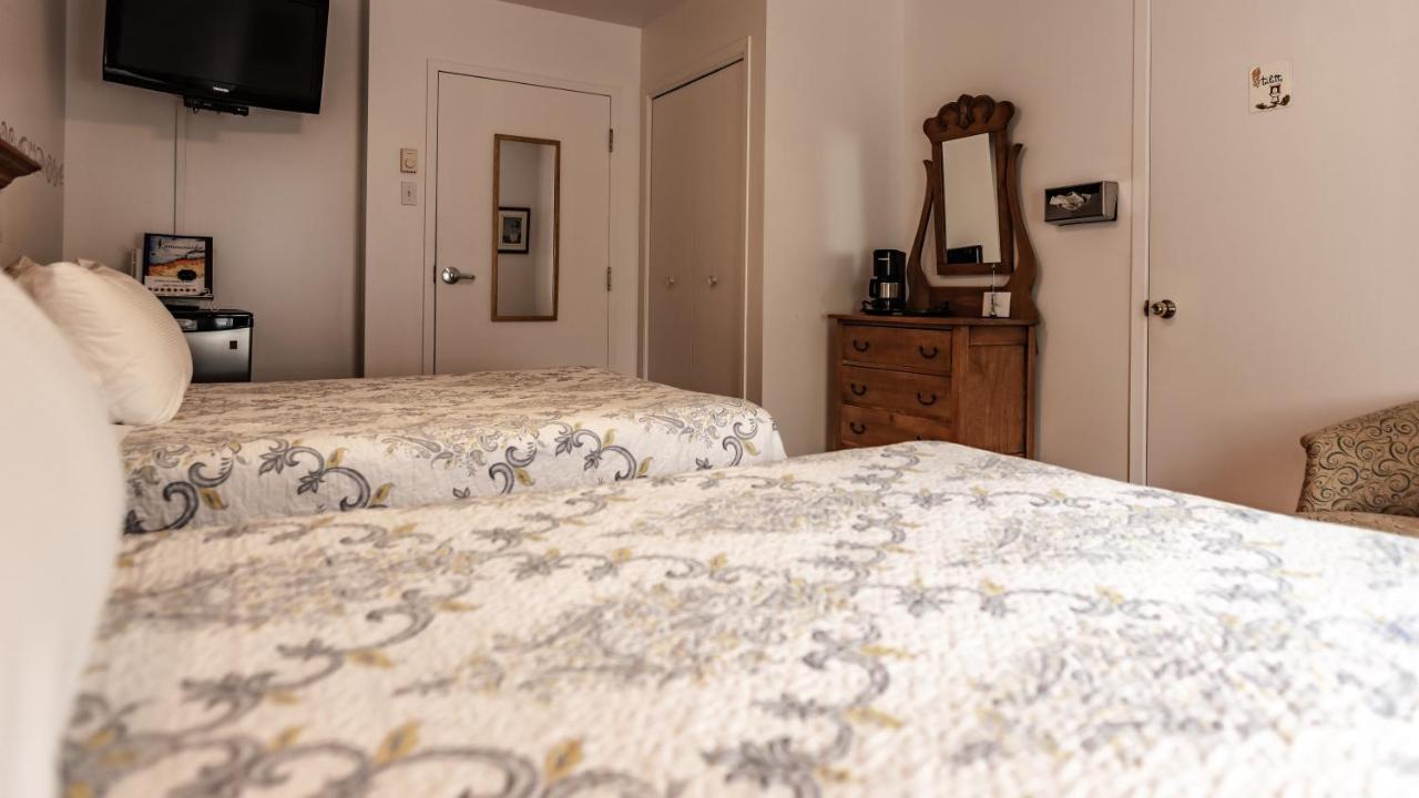 קמורסקה Auberge Akamaraska מראה חיצוני תמונה